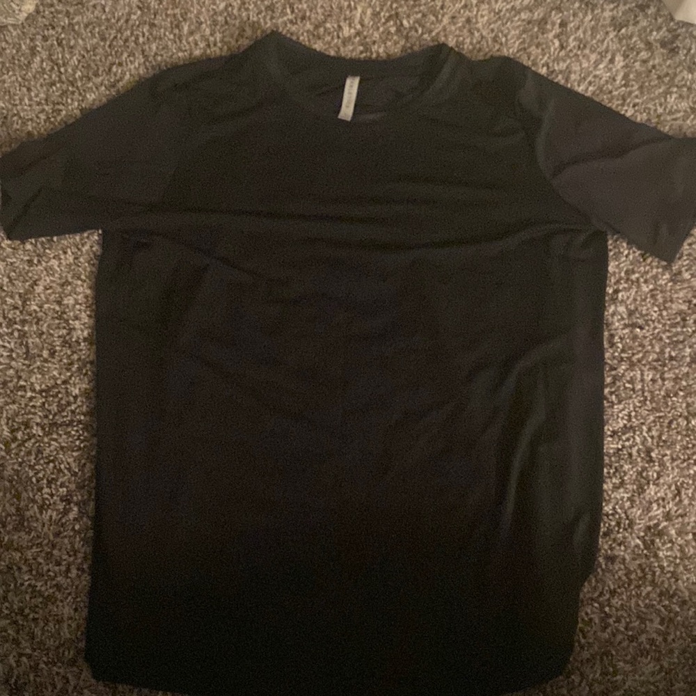 Black open back fabletics top size L